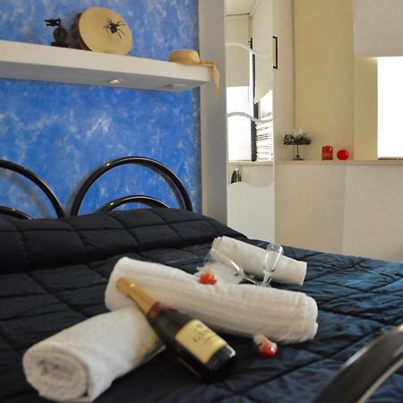Bed and Breakfast Lo Specchio Del Salento à Lecce Extérieur photo