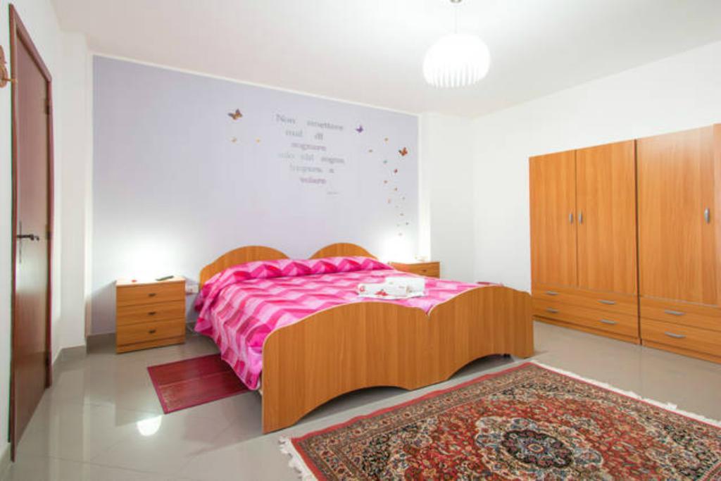 Bed and Breakfast Lo Specchio Del Salento à Lecce Chambre photo