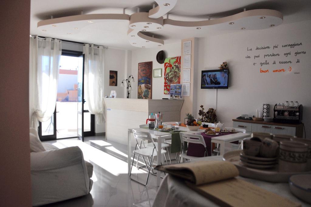 Bed and Breakfast Lo Specchio Del Salento à Lecce Extérieur photo