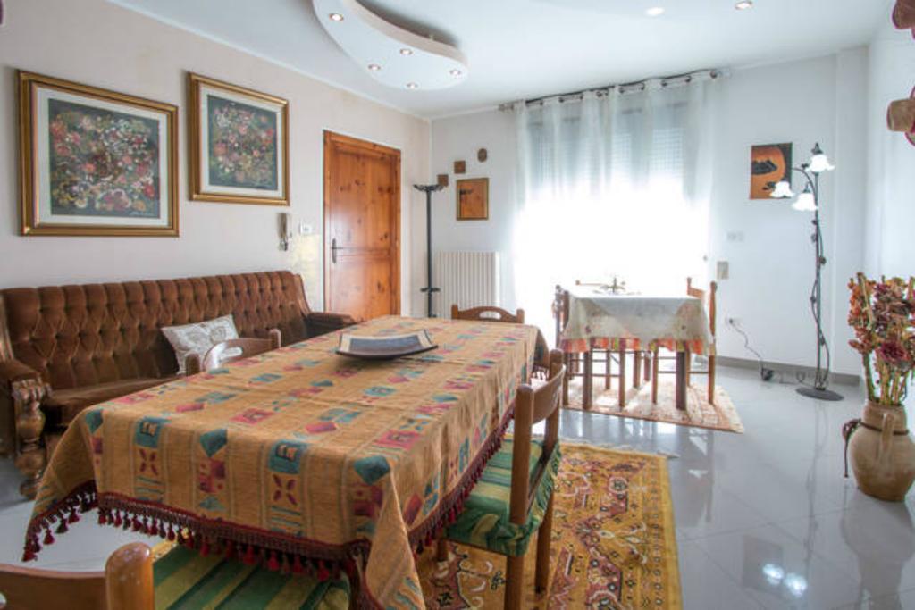 Bed and Breakfast Lo Specchio Del Salento à Lecce Extérieur photo